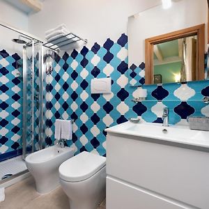 Camera standard con letto king size